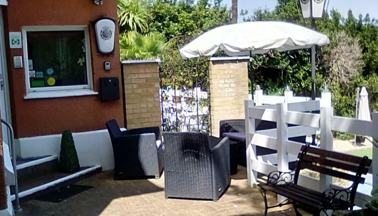 מלון Brading Oaklands House - Adults Only מראה חיצוני תמונה